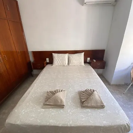 Cozy In Centre Of Near Plaza De Toros Apartamento Alicante